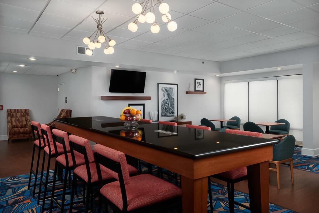 Hampton Inn Youngstown West - thumb 1