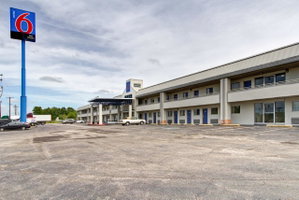 Motel 6 Cleveland International Airport - North Ridgeville