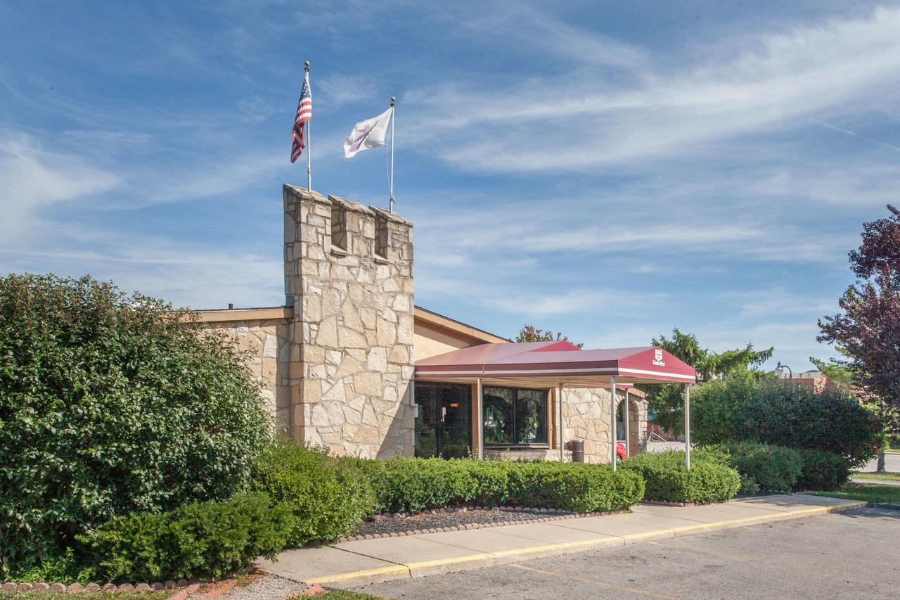 Knights Inn Toledo West - thumb 35