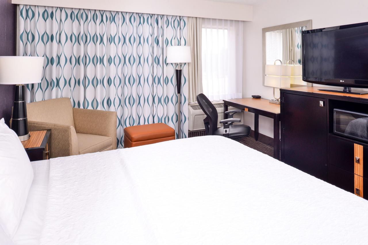 Hampton Inn Springfield - thumb 12