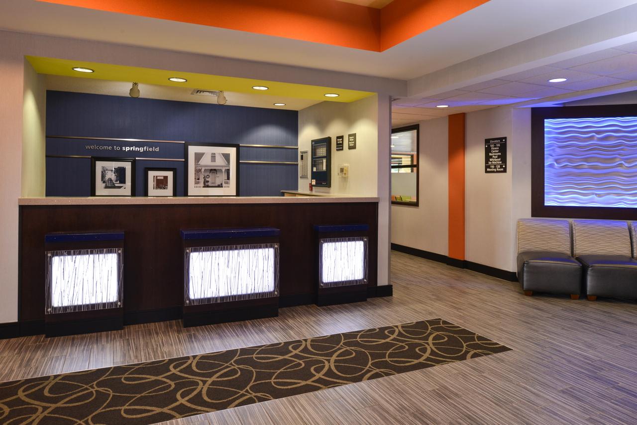 Hampton Inn Springfield - thumb 2