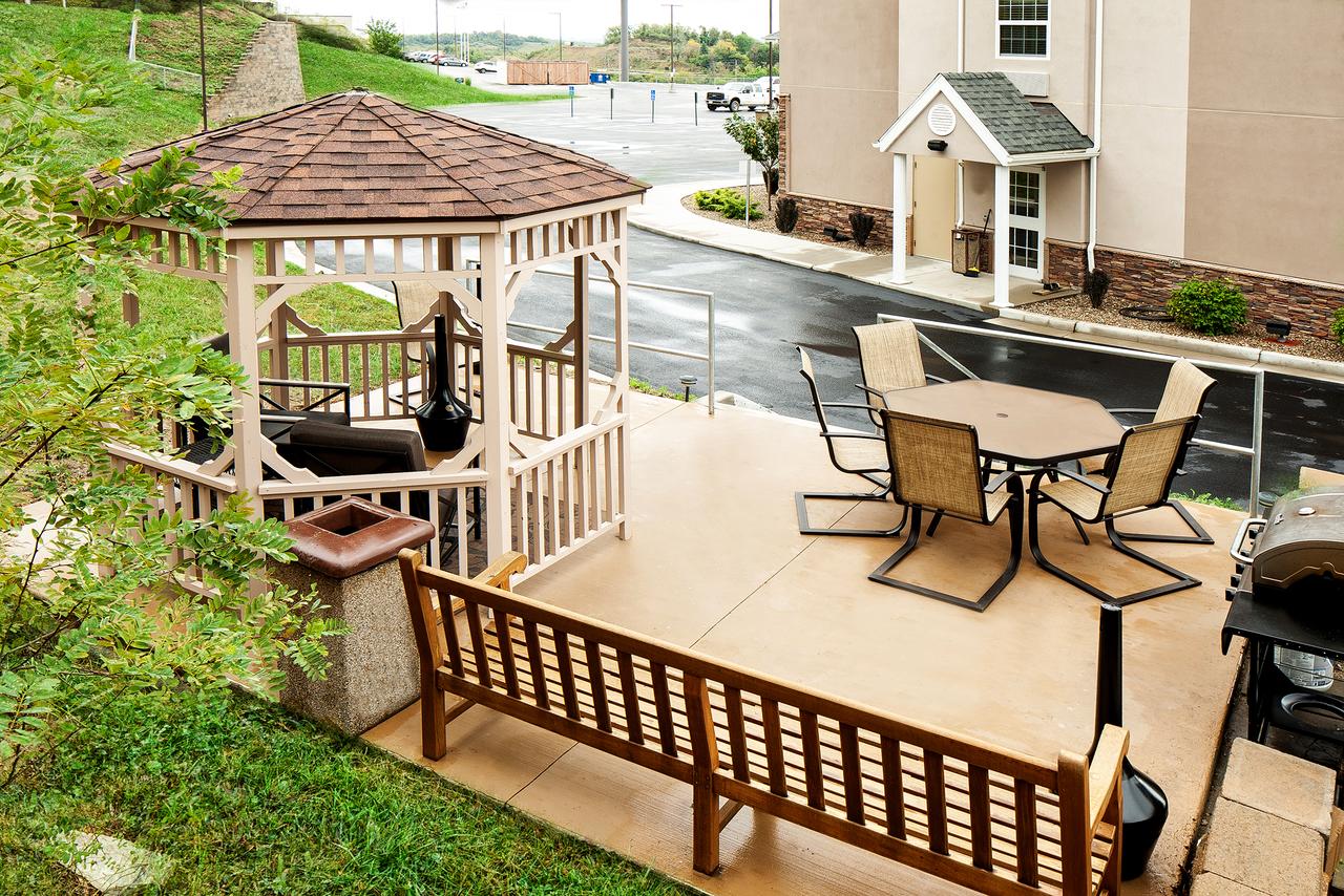 Microtel Inn & Suites - St Clairsville - thumb 10