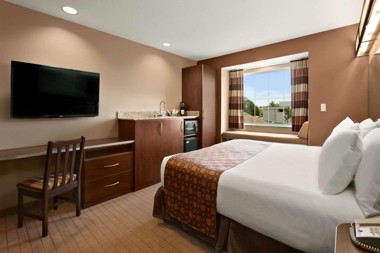 Microtel Inn & Suites - St Clairsville - thumb 28