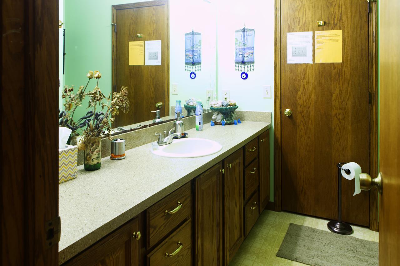 Cozy, Private Room In Wooster - thumb 8
