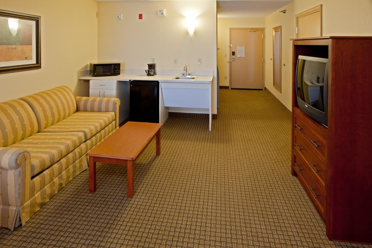 Holiday Inn Express Hotel & Suites Greenville - thumb 14