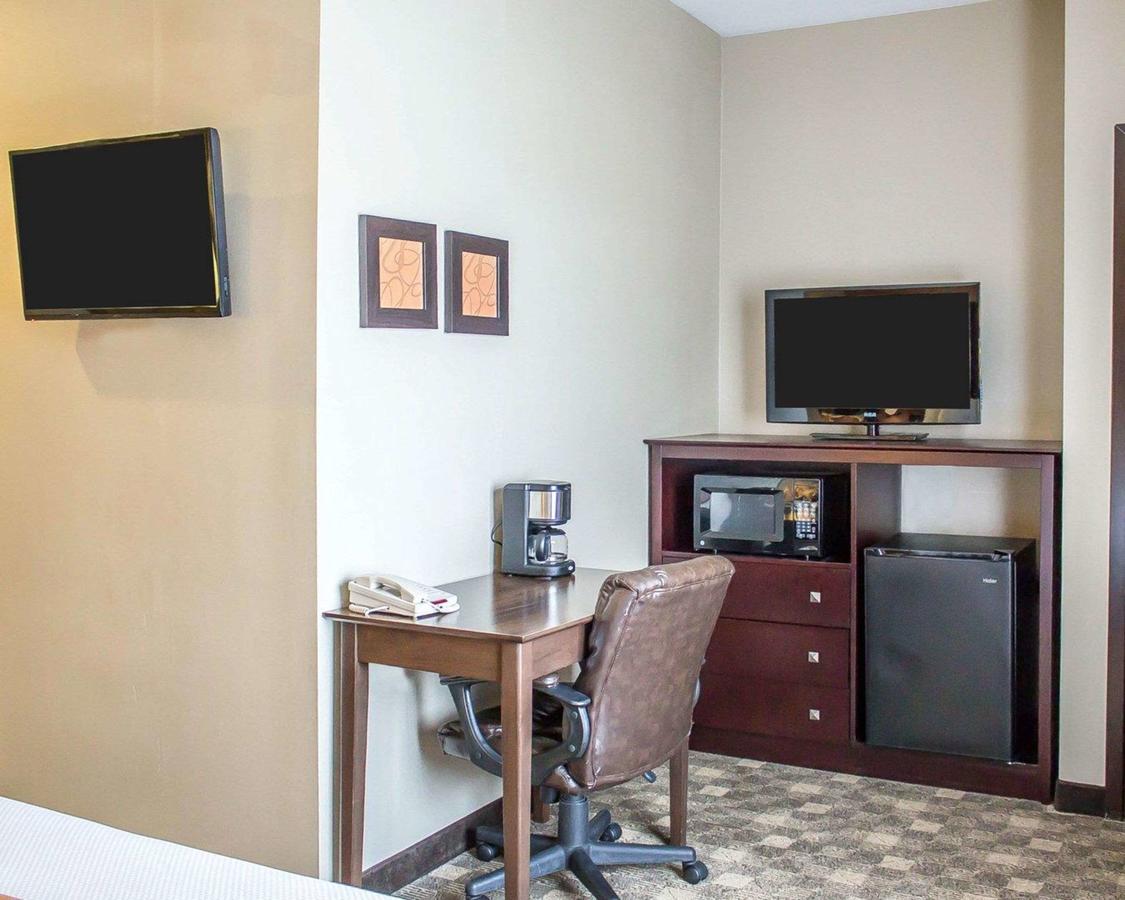 Comfort Suites Perrysburg - thumb 31