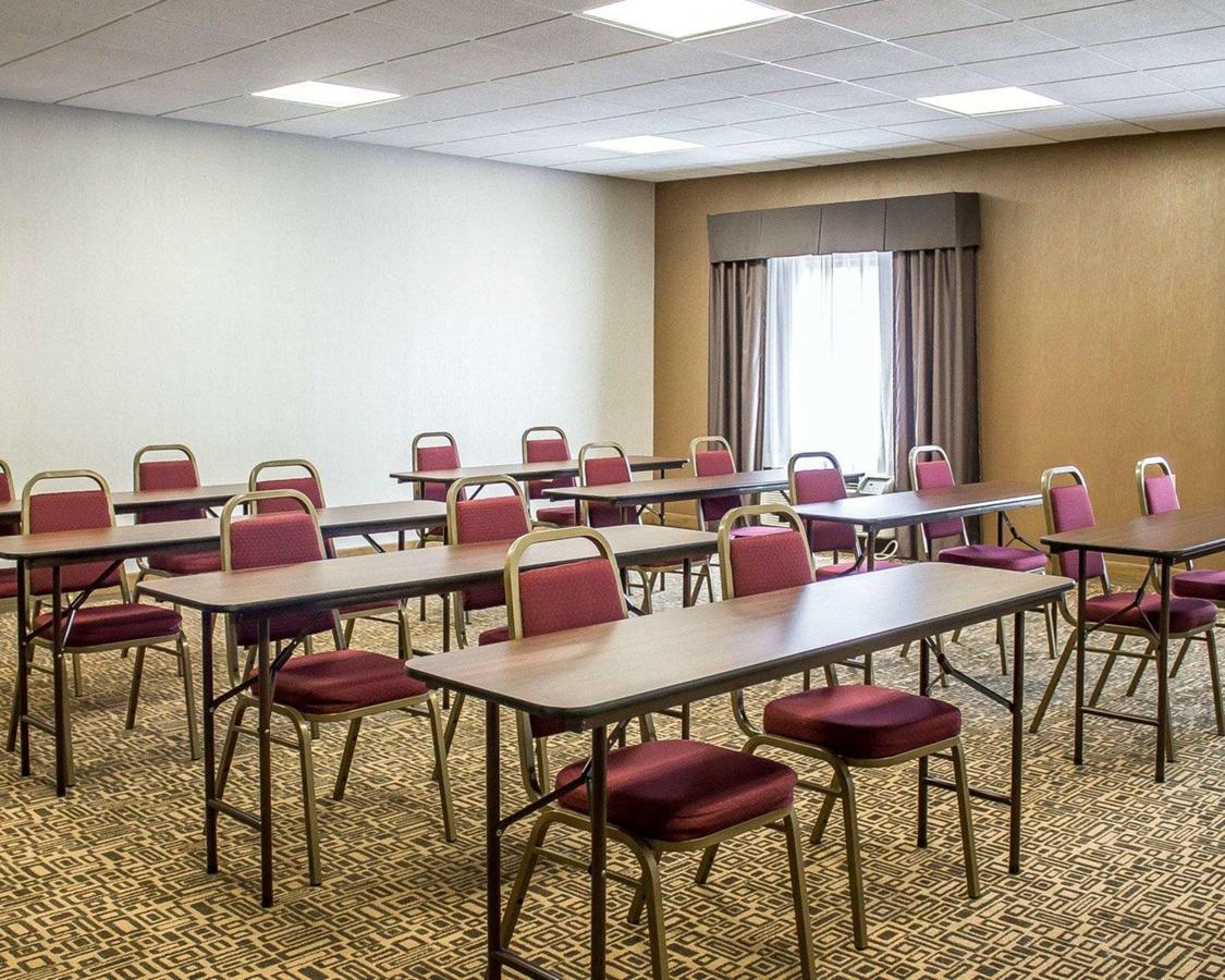 Comfort Suites Perrysburg - thumb 19