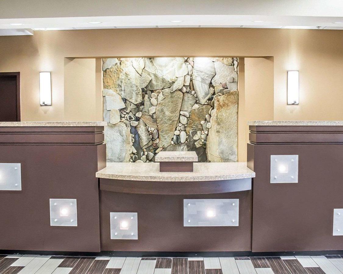 Comfort Suites Perrysburg - thumb 2