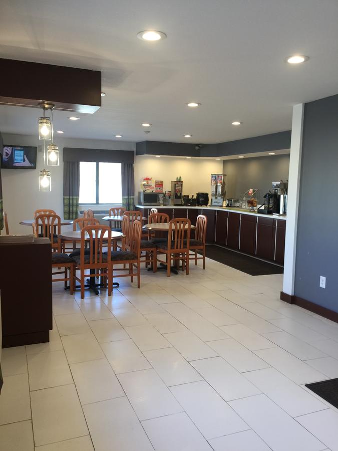 Super 8 By Wyndham Zanesville - thumb 1