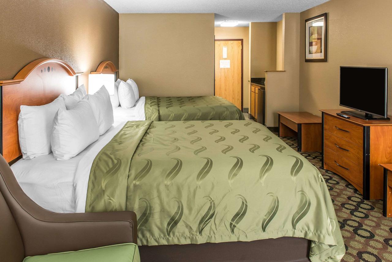 Quality Inn & Suites Columbus - thumb 20