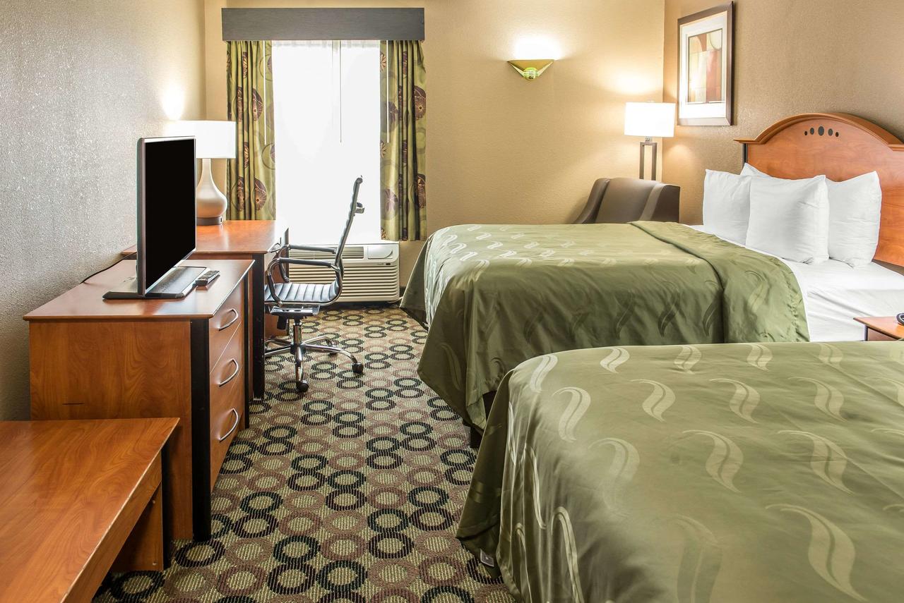Quality Inn & Suites Columbus - thumb 10