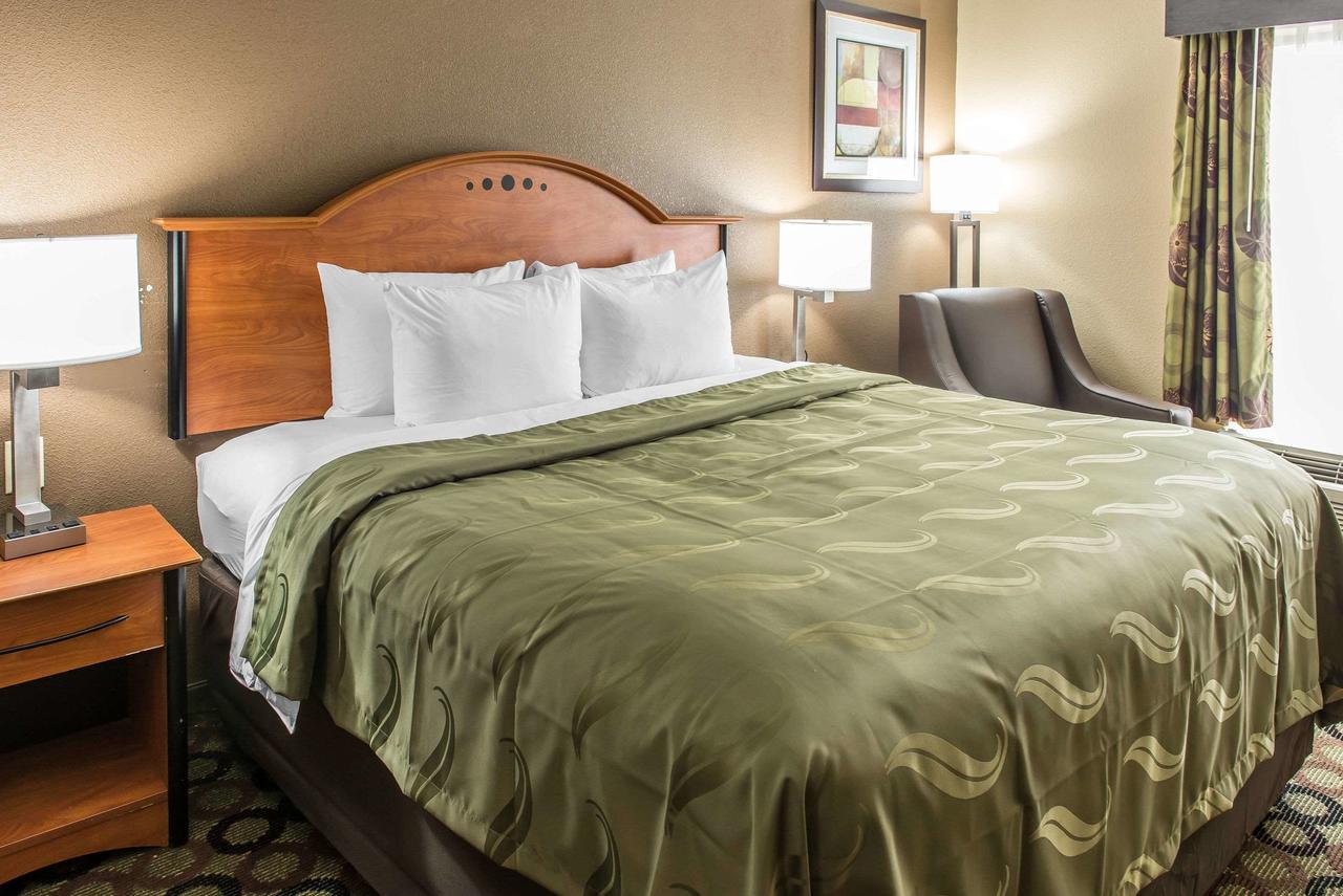 Quality Inn & Suites Columbus - thumb 24