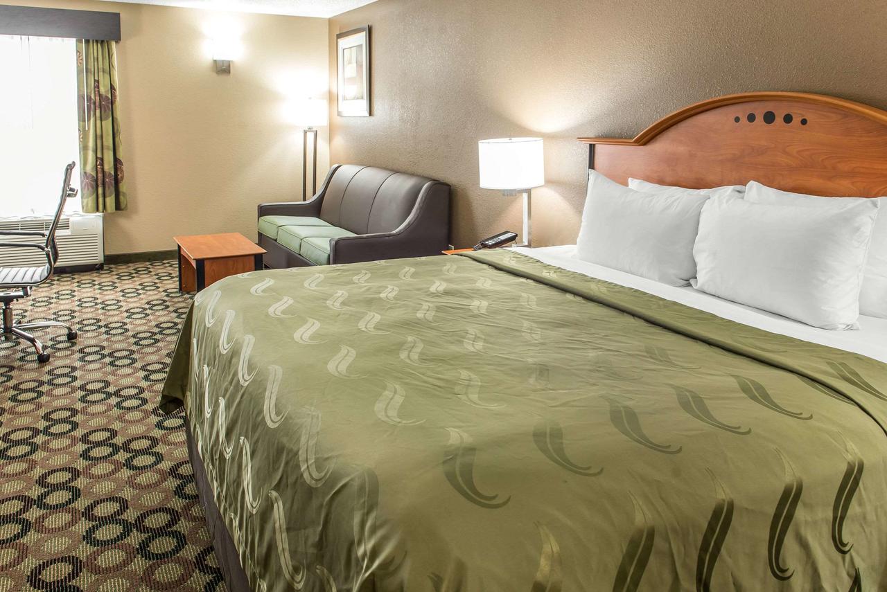 Quality Inn & Suites Columbus - thumb 5