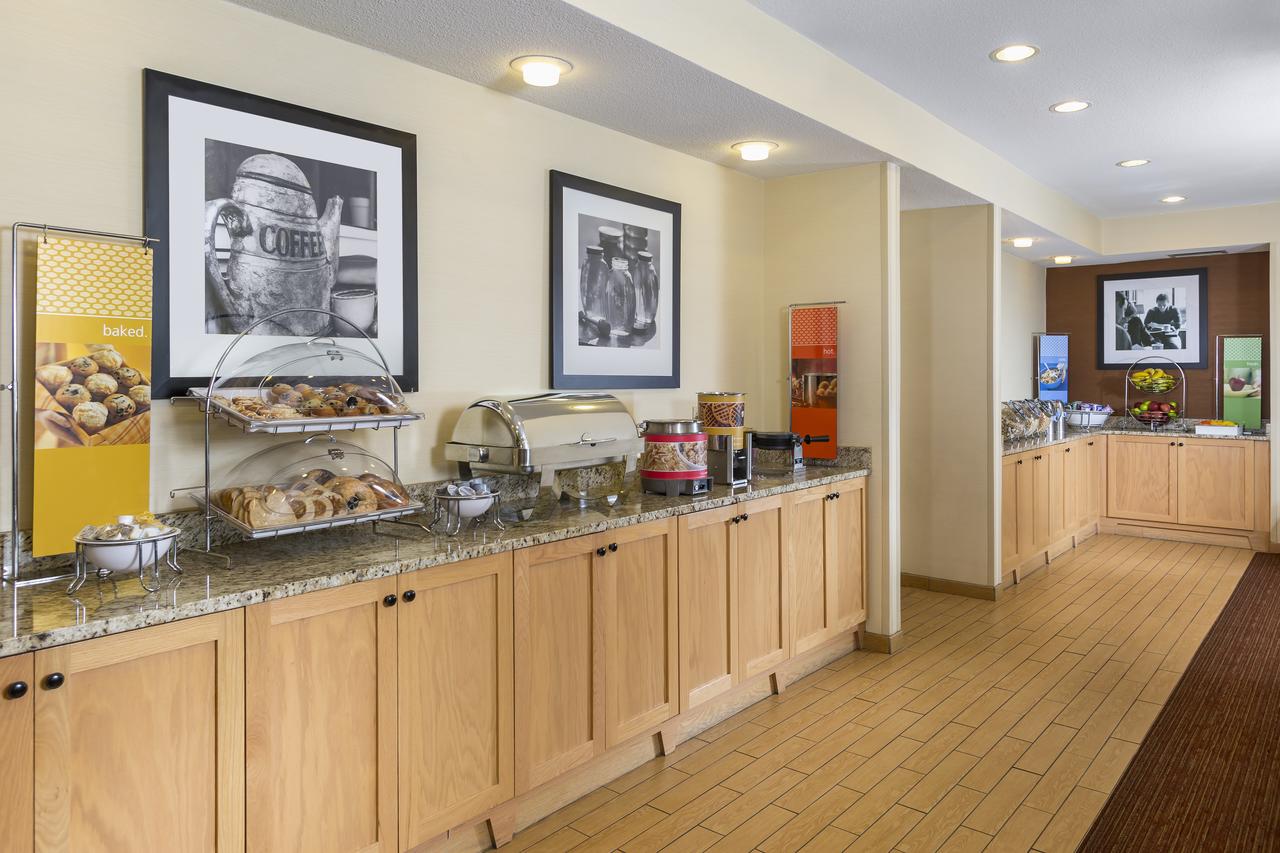 Hampton Inn Zanesville - thumb 6