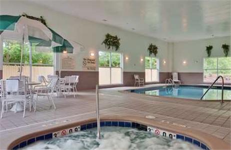 Hampton Inn Heath - thumb 6