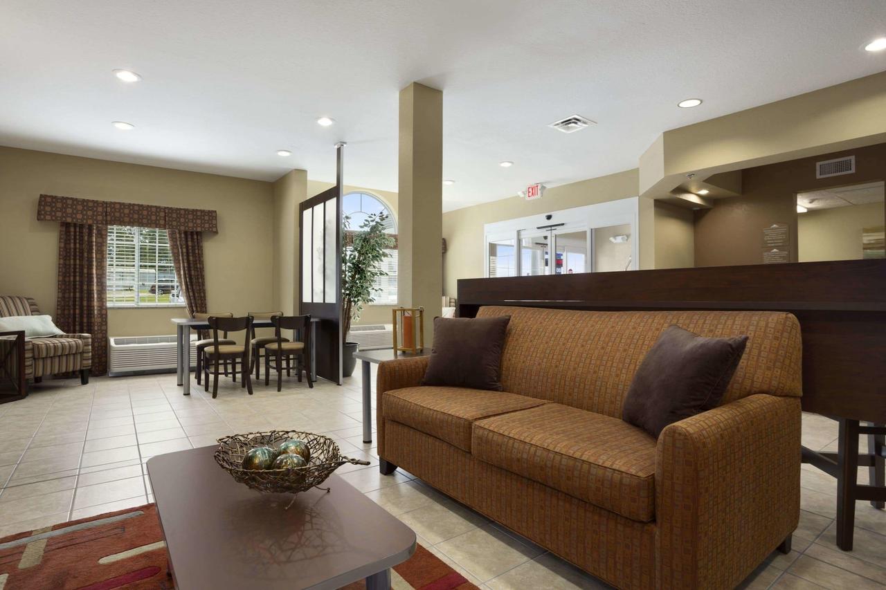Microtel Inn And Suites Carrollton - thumb 35
