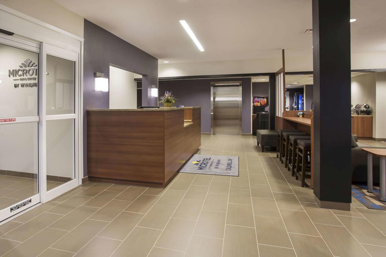 Microtel Inn & Suites - thumb 20
