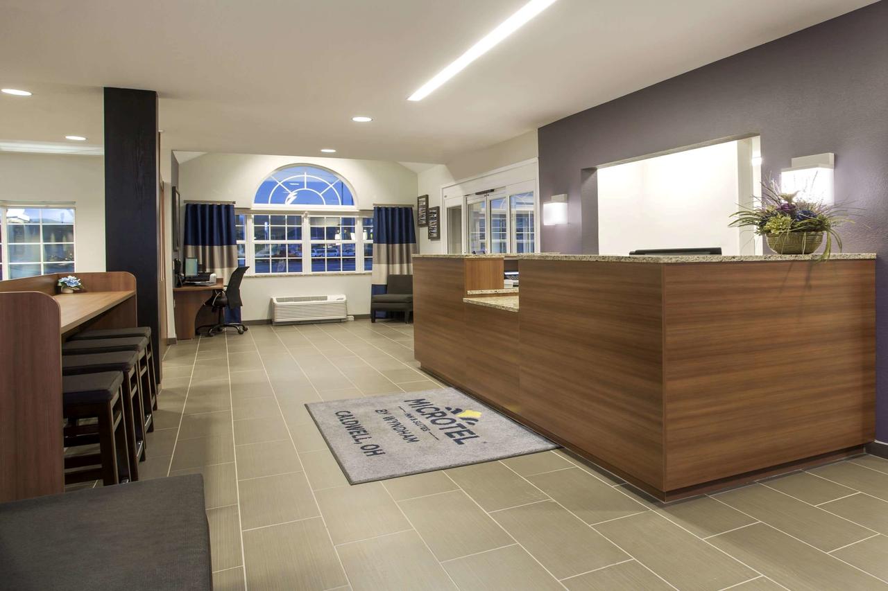 Microtel Inn & Suites - thumb 14