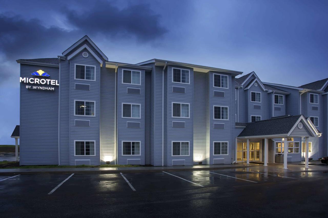 Microtel Inn & Suites - thumb 22