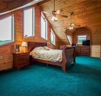 Retreat Lodge  Country Wedding Barn - Accommodation Ohio