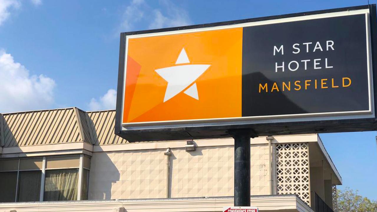 M Star Hotel Mansfield - thumb 1