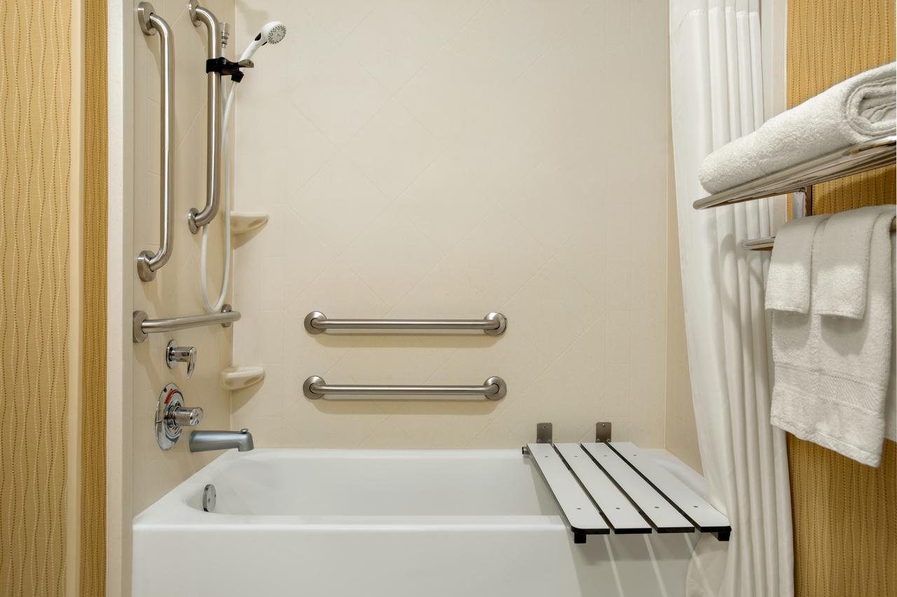 Hampton Inn Akron-Fairlawn - thumb 6
