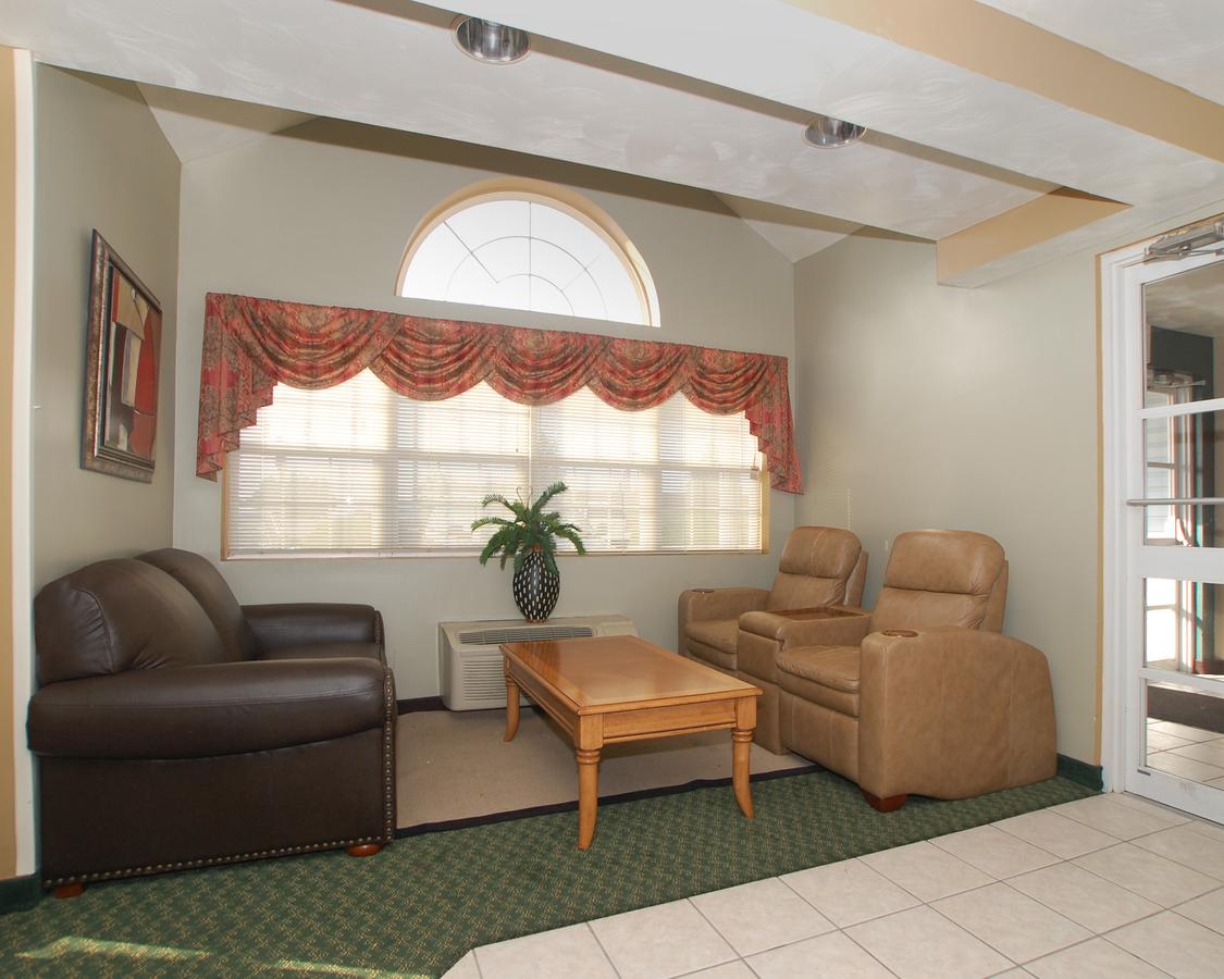 Knights Inn & Suites St. Clairsville - thumb 2
