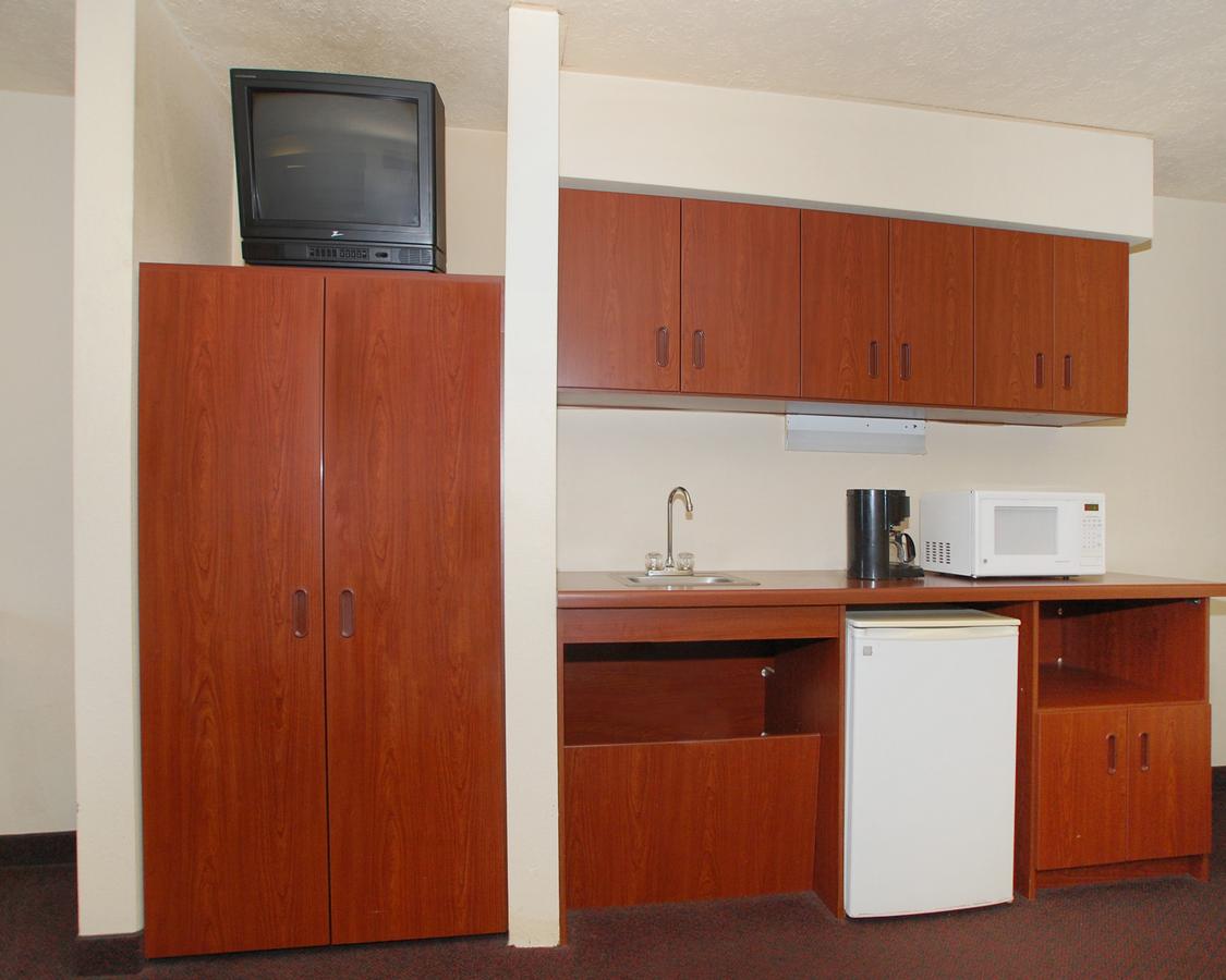 Knights Inn & Suites St. Clairsville - thumb 8