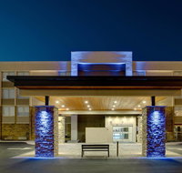Holiday Inn Express  Suites Wapakoneta - Accommodation Ohio