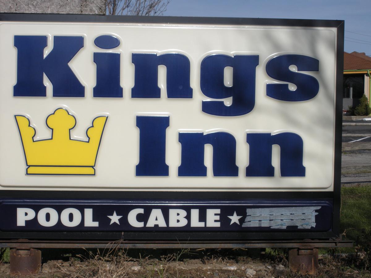 Kings Inn Cleveland - thumb 5