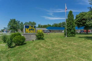 B & J Motel