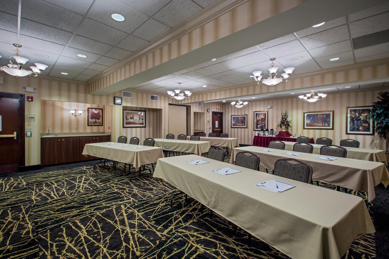Holiday Inn Express Hotel & Suites Youngstown North-Warren/Niles - thumb 14