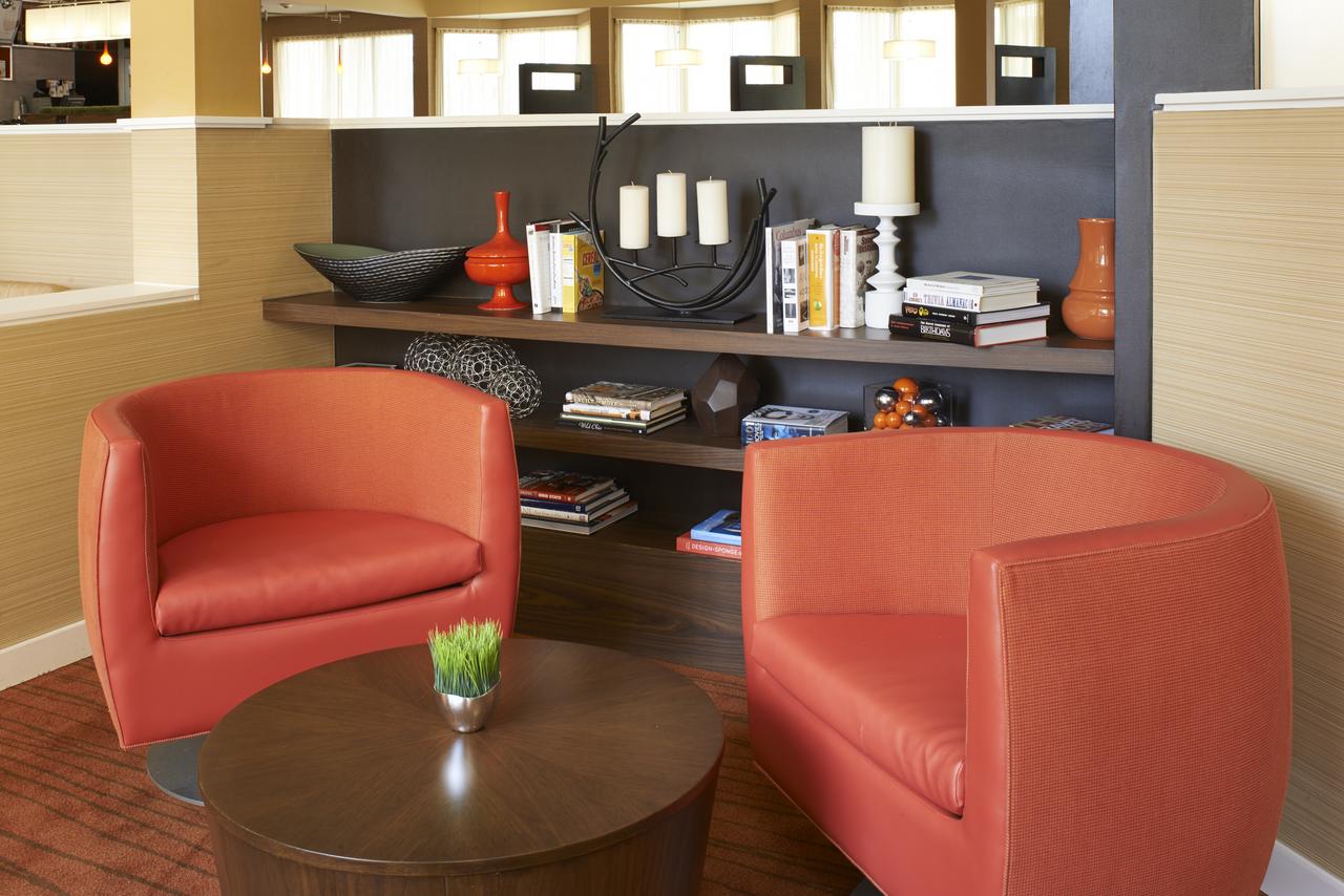 Courtyard Toledo Airport Holland - thumb 9