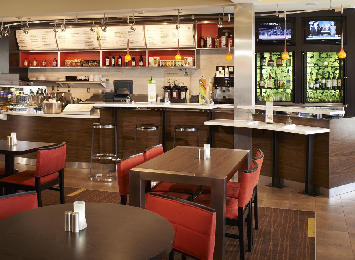 Courtyard Toledo Airport Holland - thumb 1