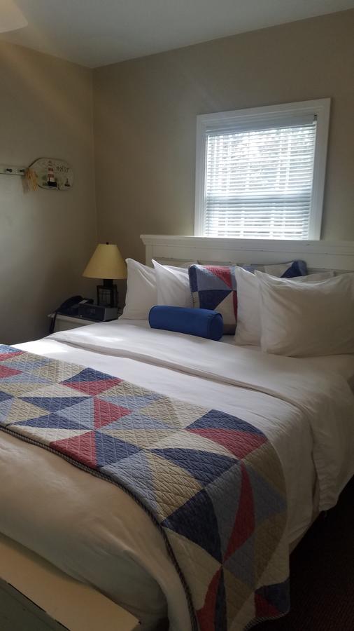 The Lakehouse Inn Geneva - thumb 36