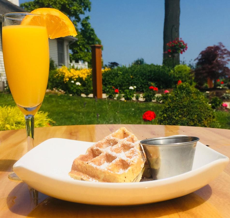 The Lakehouse Inn Geneva - thumb 7