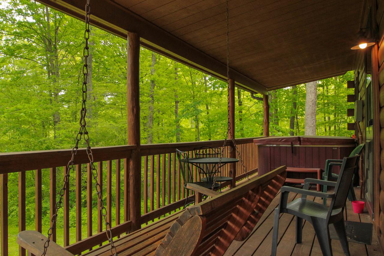 Pine Creek - Hocking Hills Cabin - thumb 4