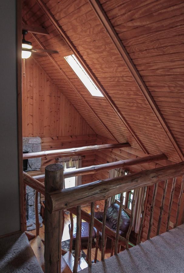 Pine Creek - Hocking Hills Cabin - thumb 1