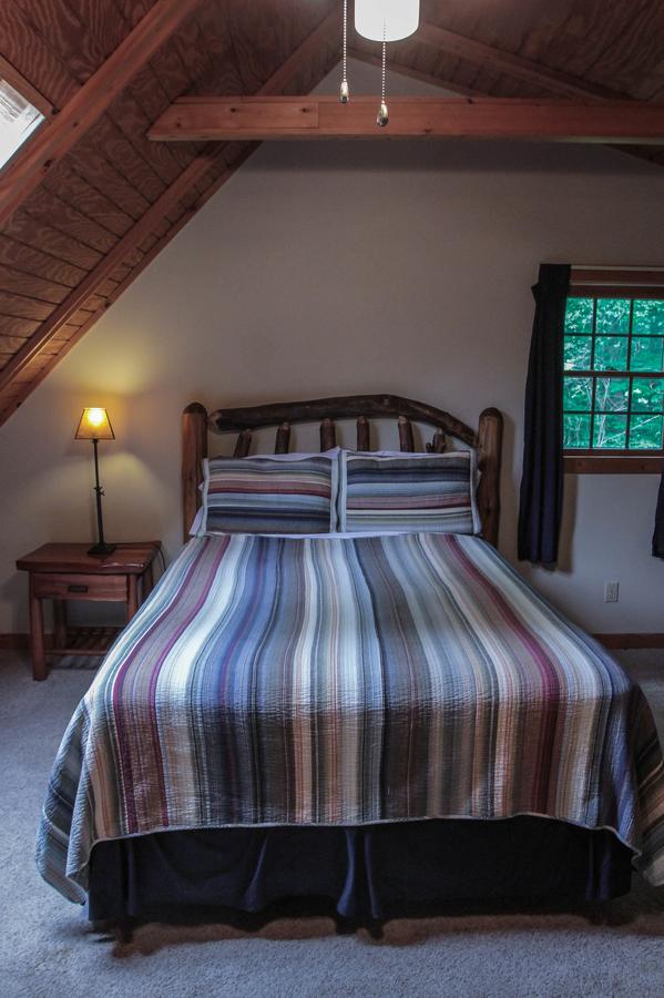 Pine Creek - Hocking Hills Cabin - thumb 26