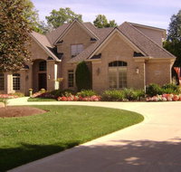 Private 2 BR 2 Bath Apartment with FULL Kitchen Laundry Patio - Accommodation Ohio