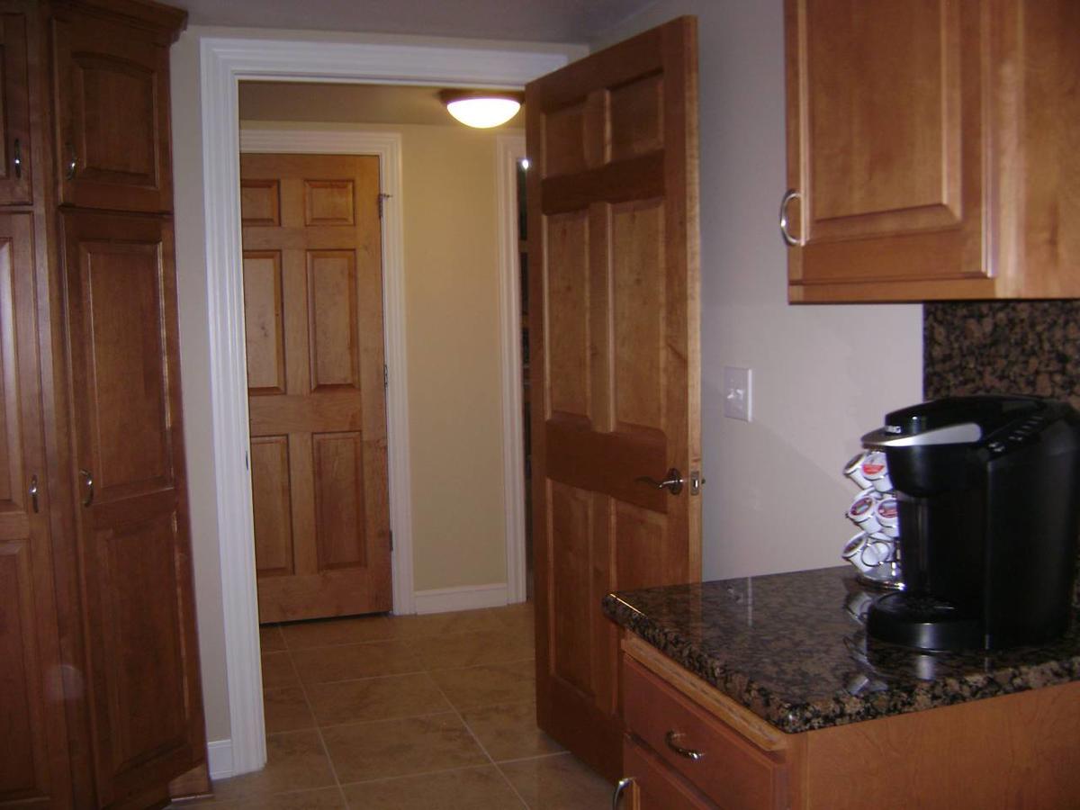 Private 2 BR 2 Bath Apartment With FULL Kitchen, Laundry, Patio - thumb 12