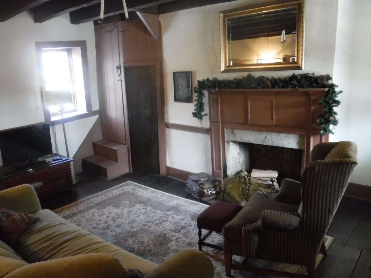 Headley Inn Bed And Breakfast - thumb 2