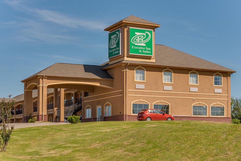 Executive Inn & Suites Cushing - thumb 6