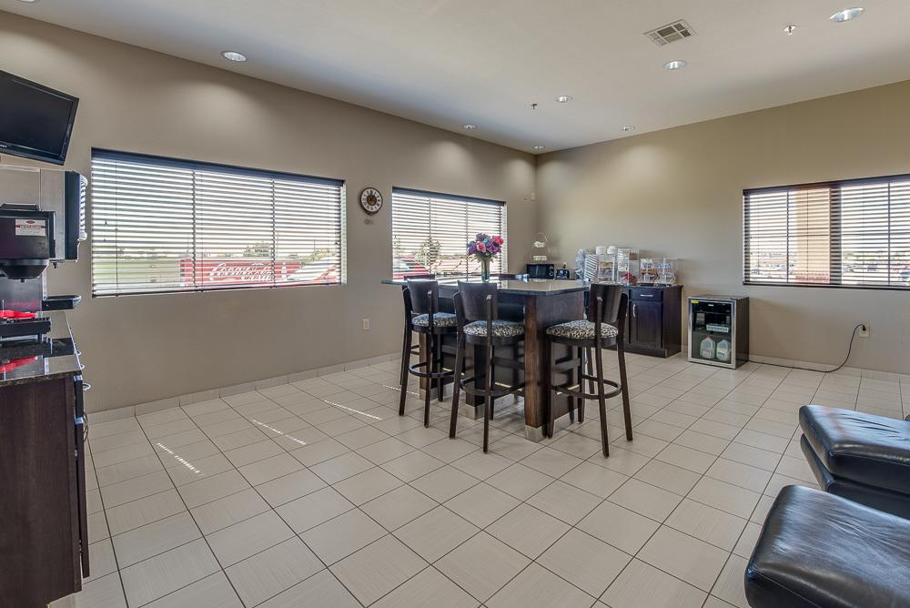 Executive Inn & Suites Cushing - thumb 31