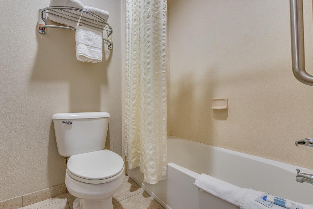 Executive Inn & Suites Cushing - thumb 26