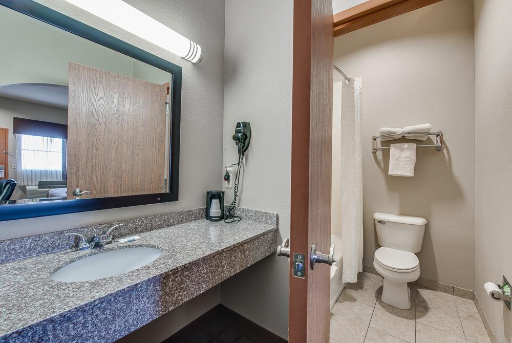 Executive Inn & Suites Cushing - thumb 10