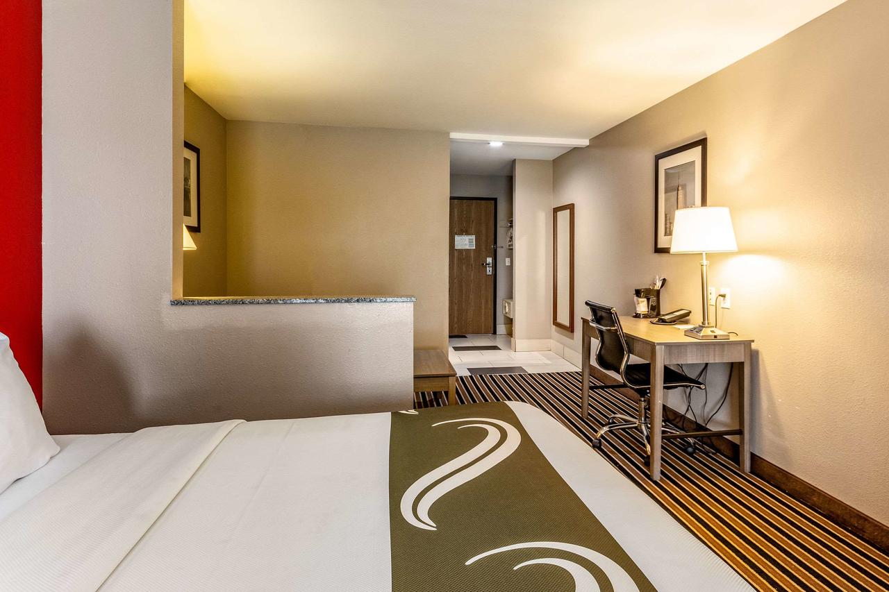 Quality Suites I-44 - thumb 34