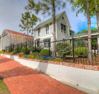 Elegance in the HEART of historic downtown POOL. - Accommodation Ohio