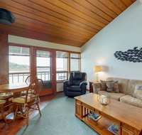 A River Runs by It - Accommodation Ohio