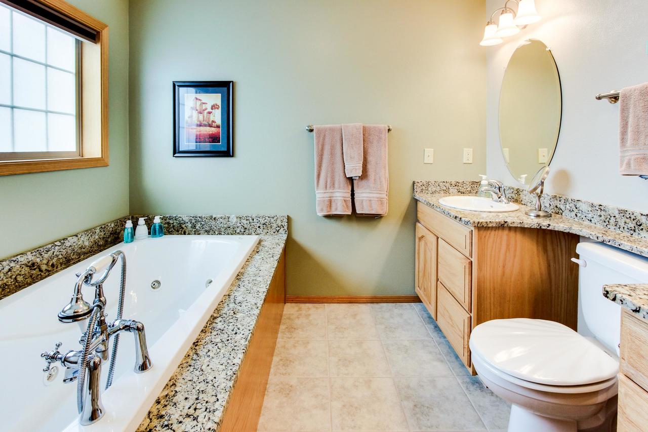 A Beach Loop Getaway - thumb 23